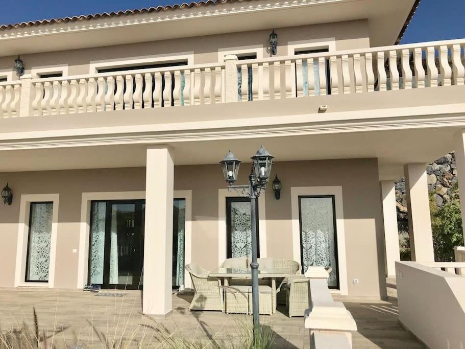 Villa Vista Bella Costa Adeje In Ruhiger Villengegend Mit Meerblick Zewnętrze zdjęcie